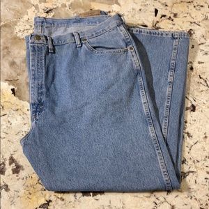 Men’s Wrangler Jeans Sized 48x30